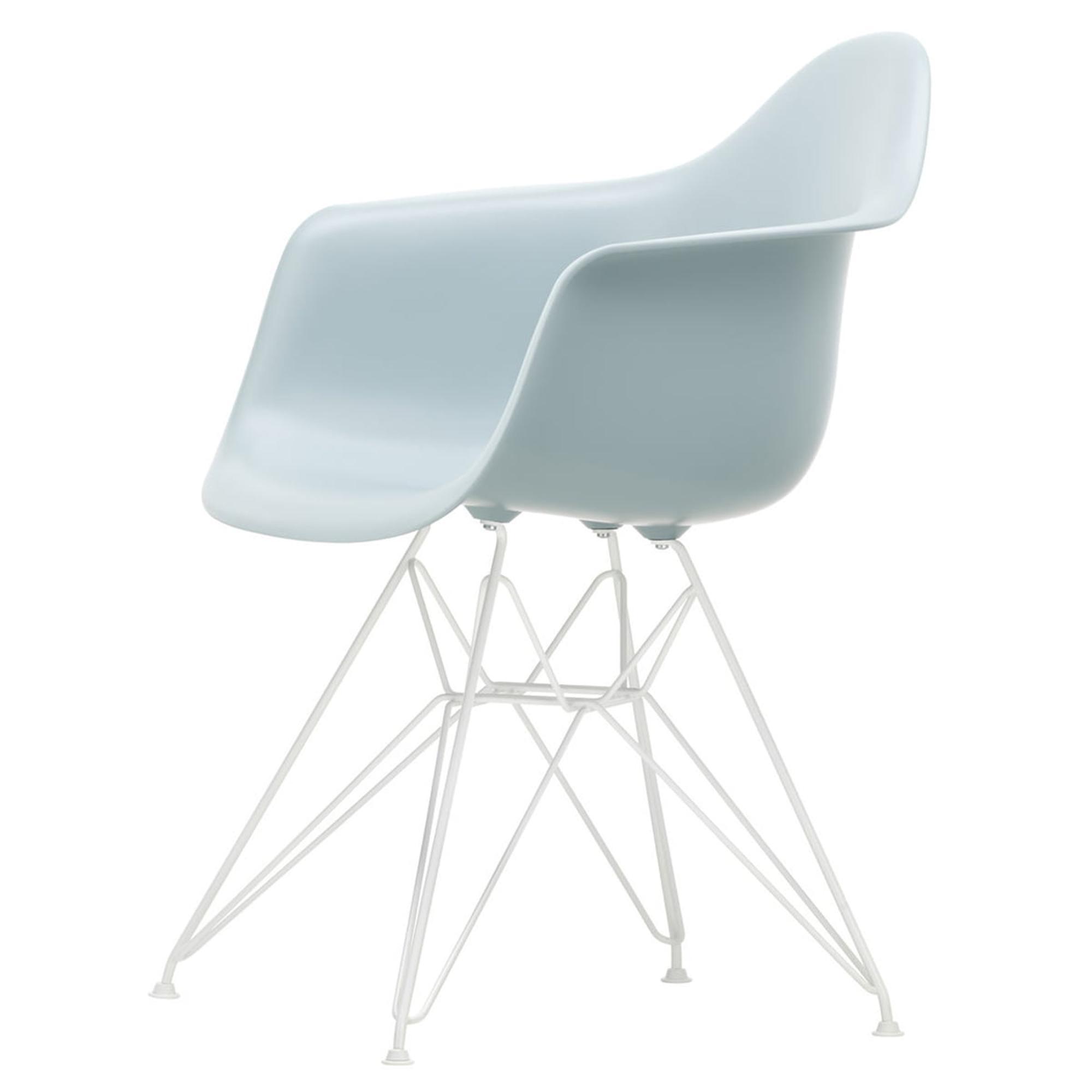 Vitra Eames Muovinen RE DAR Ruokapöydän Tuoli Ice Grey/White