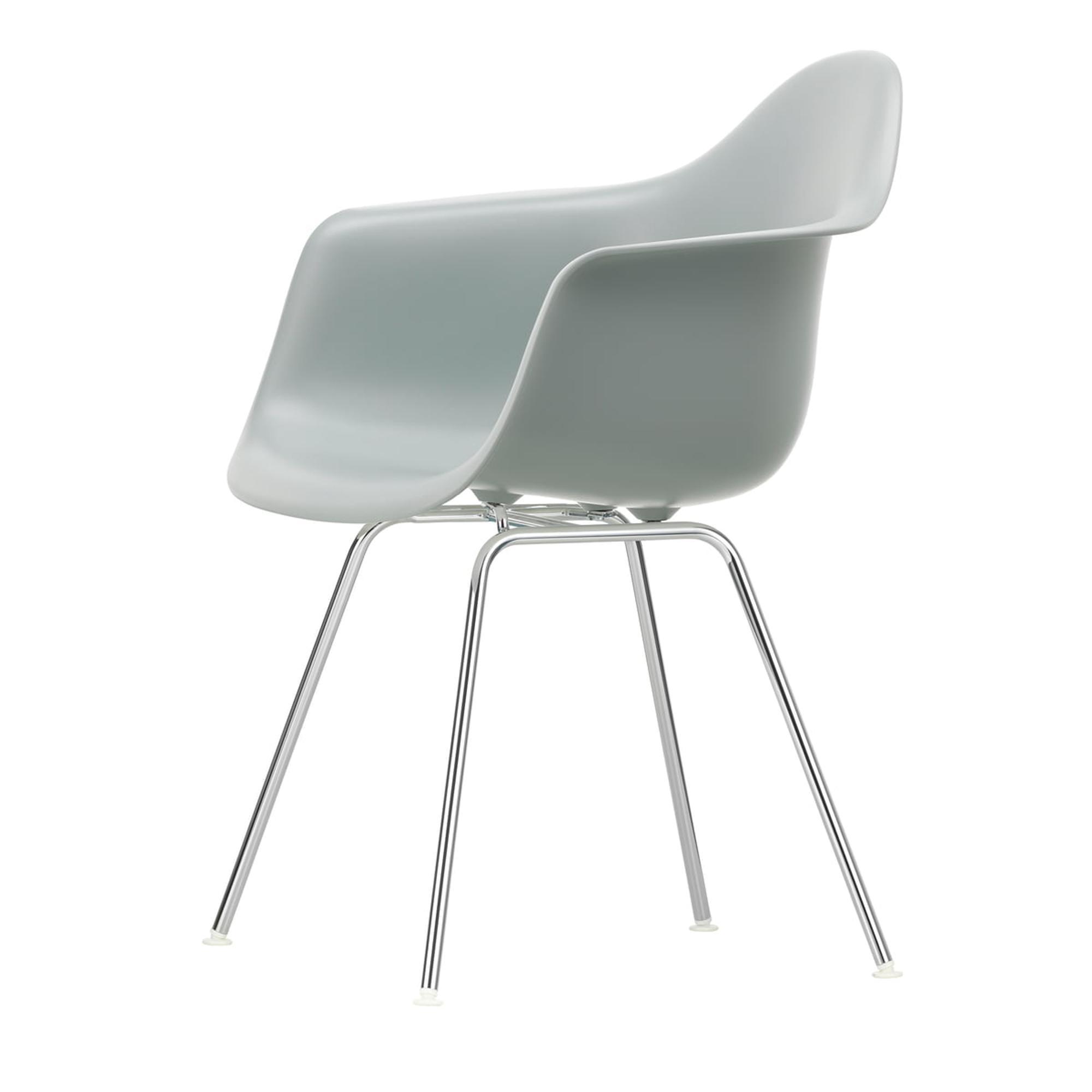 Vitra Eames Plastic DAX Dining Chair With Armrest Light Gray