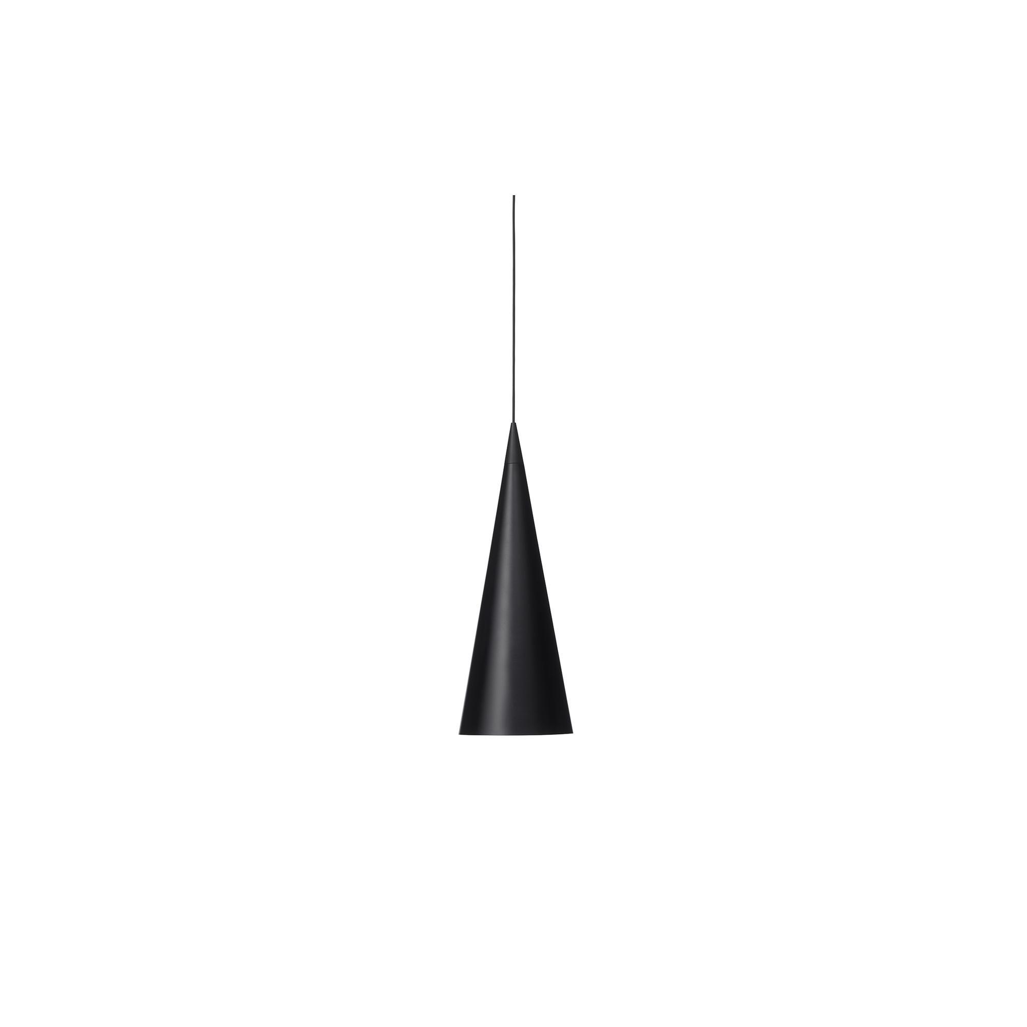 Wästberg W221 Medium Pendel S1 Jet Black